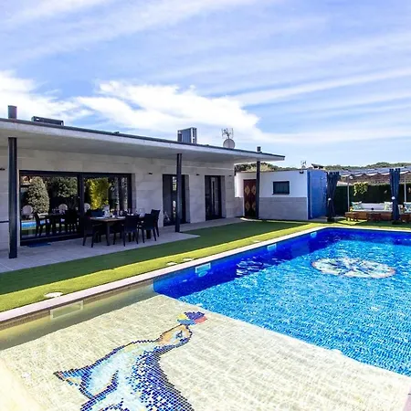 Catalunya Casas Modern Vacation Paradise 'villa Ainmi' On The Costa Brava! Sils