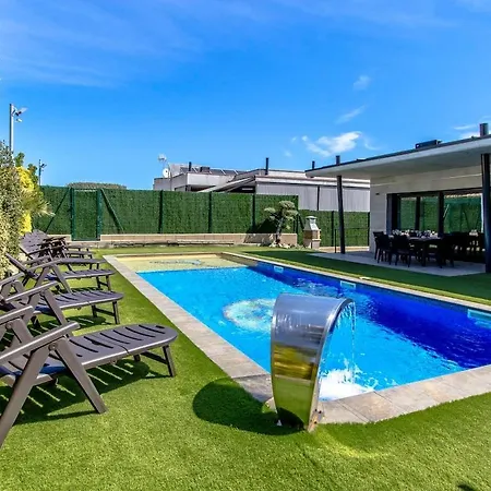 Catalunya Casas Modern Vacation Paradise 'villa Ainmi' On The Costa Brava! *